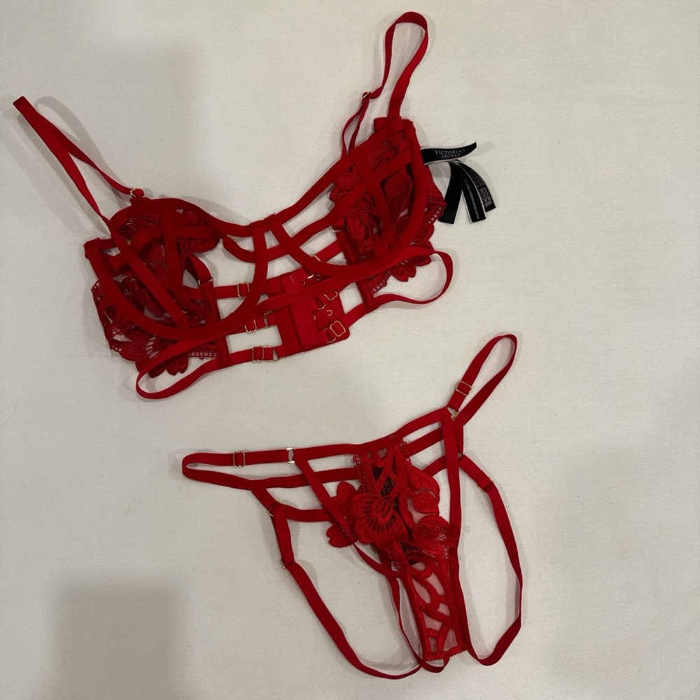VS lingerie set
